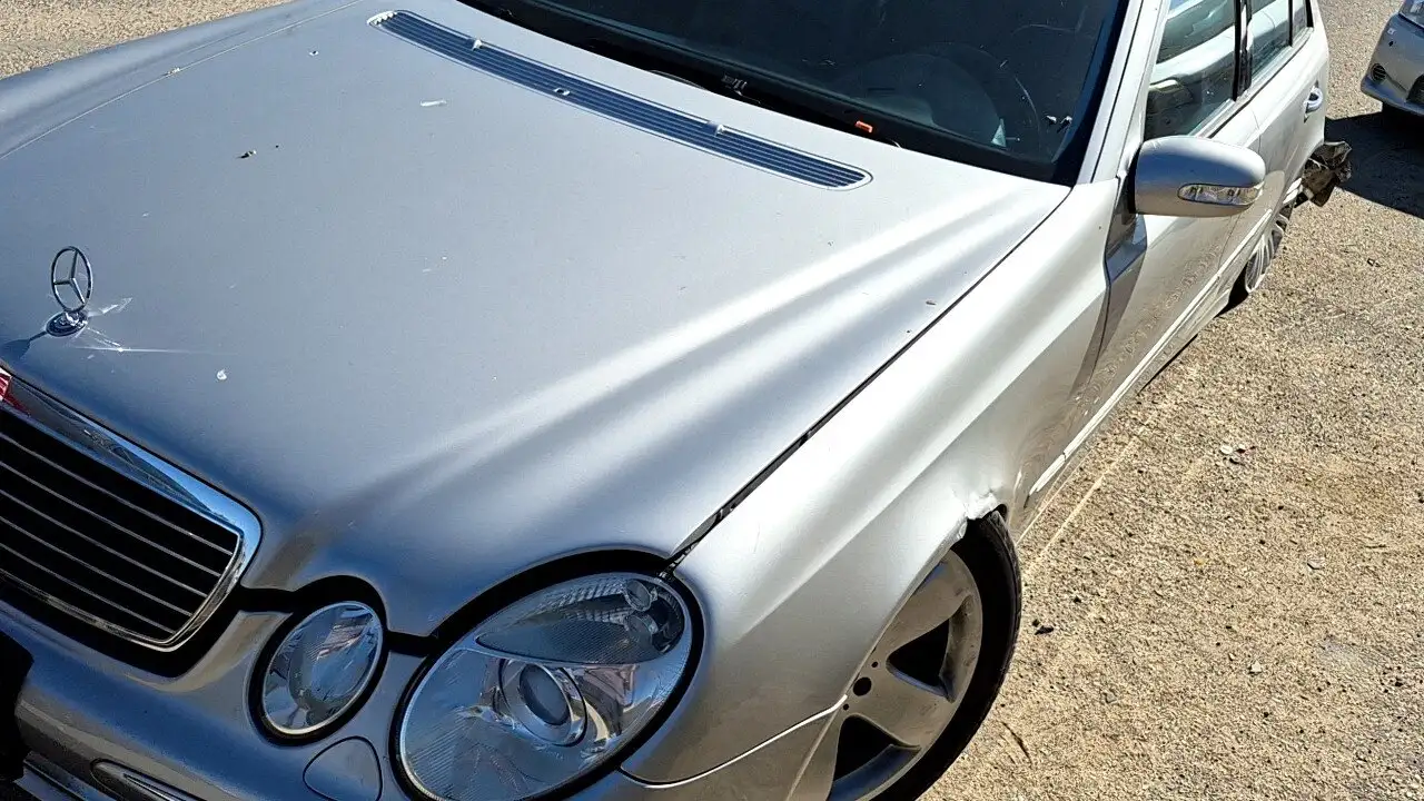 Photo of 2005 Mercedes-Benz E320