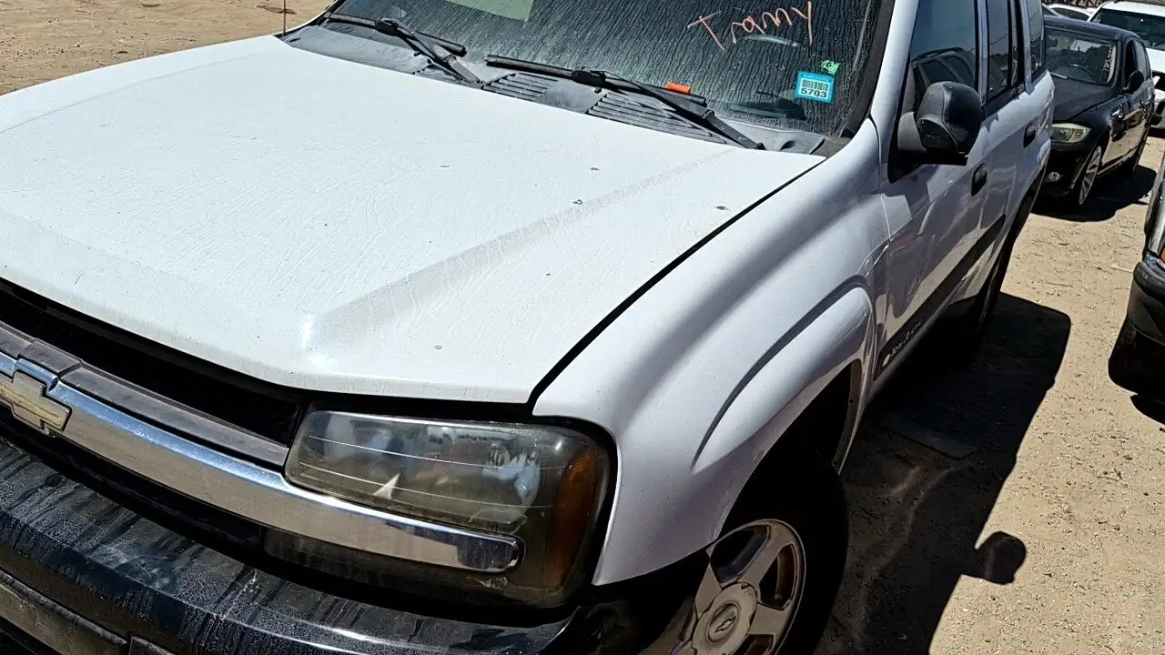 Photo of 2003 Chevrolet Trailblazer