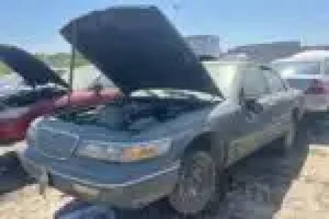 Photo of 1996 Mercury Grand Marquis