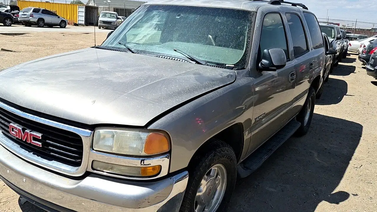 Photo of 2001 Gmc Yukon