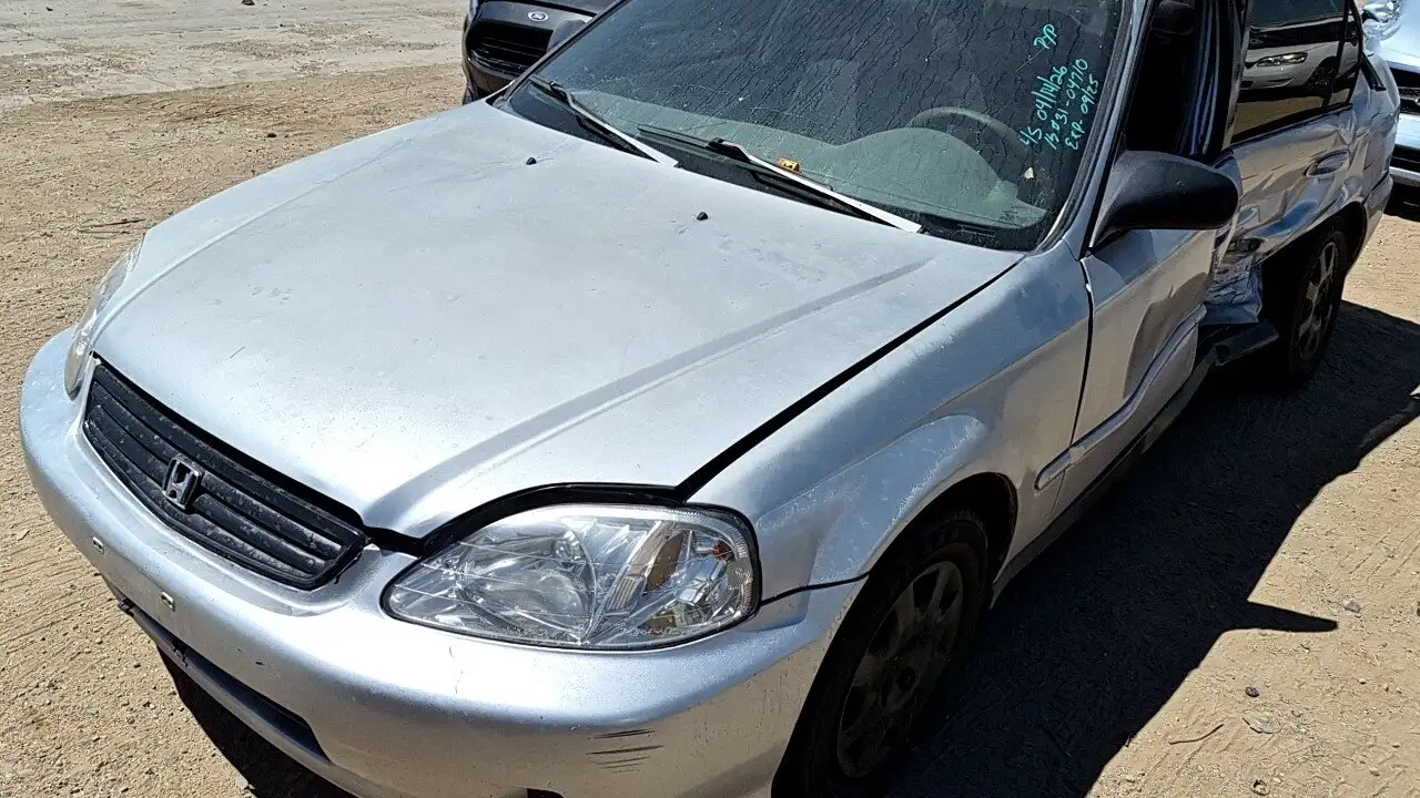 Photo of 2000 Honda Civic