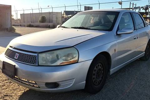 Photo of 2004 Saturn L300