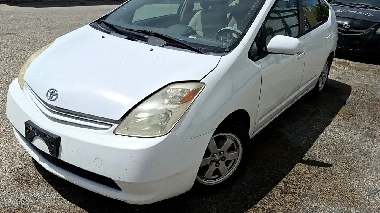 Photo of 2005 Toyota Prius
