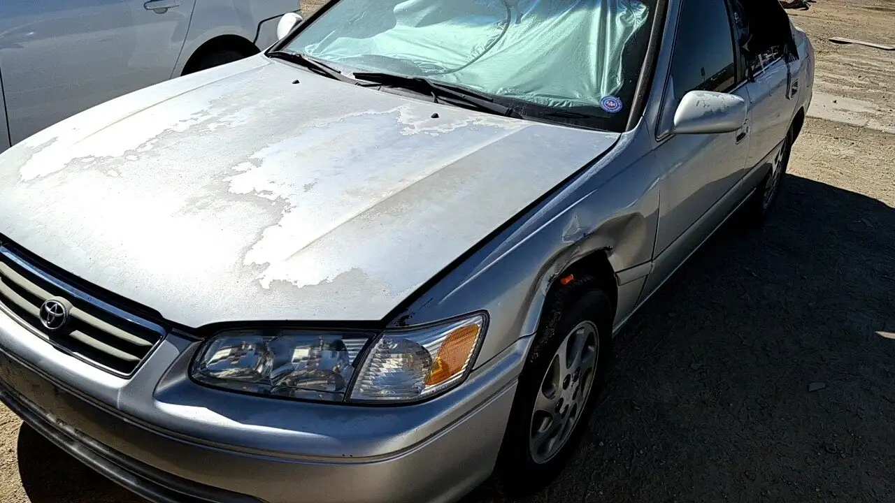Photo of 2000 Toyota Camry