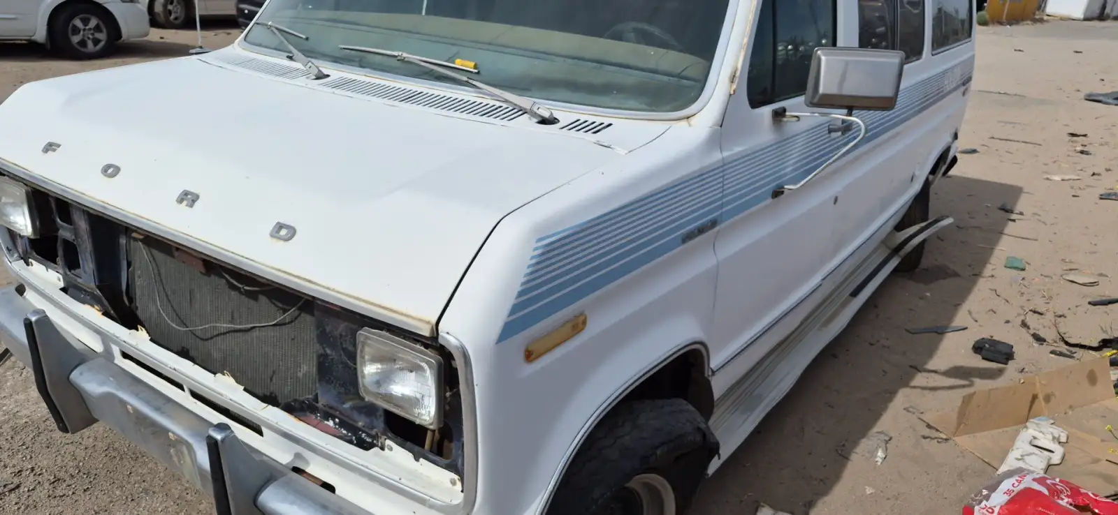 Photo of 1979 Ford E-350 Econoline Club Wagon
