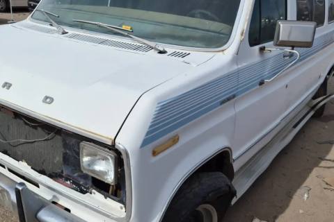 Photo of 1979 Ford E-350 Econoline Club Wagon