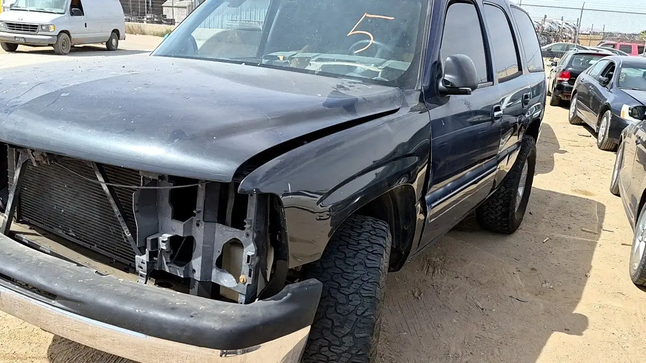 Photo of 2003 Chevrolet Tahoe