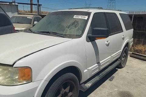 Photo of 2003 Ford Expedition