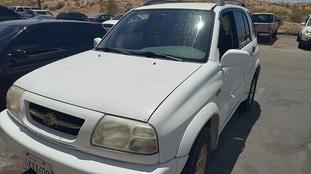 Photo of 2000 Suzuki Grand Vitara