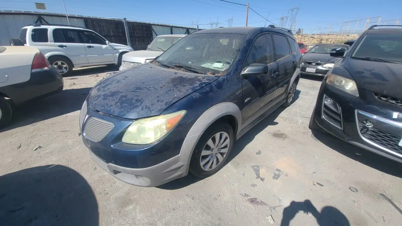 Photo of 2006 Pontiac Vibe