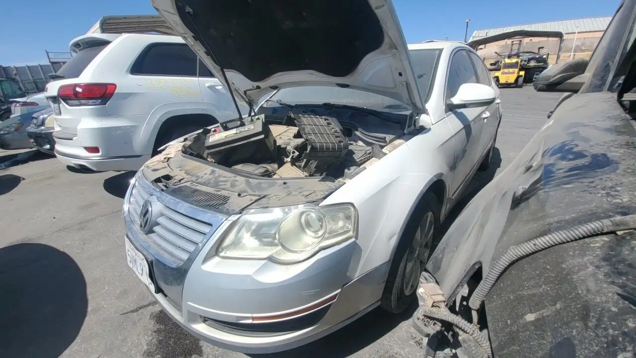 Photo of 2006 Volkswagen Passat