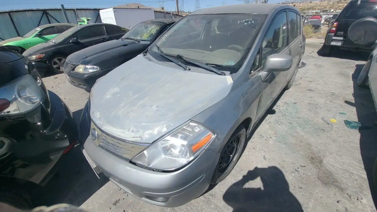 Photo of 2007 Nissan Versa