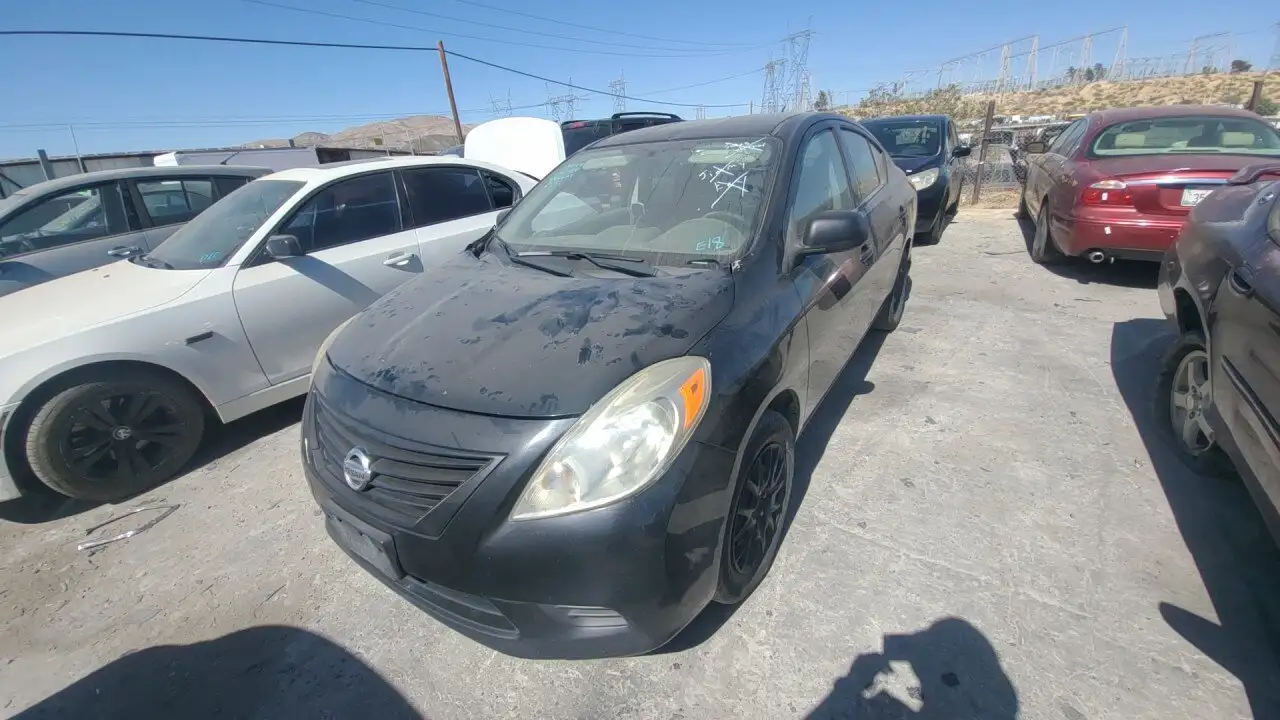 Photo of 2014 Nissan Versa