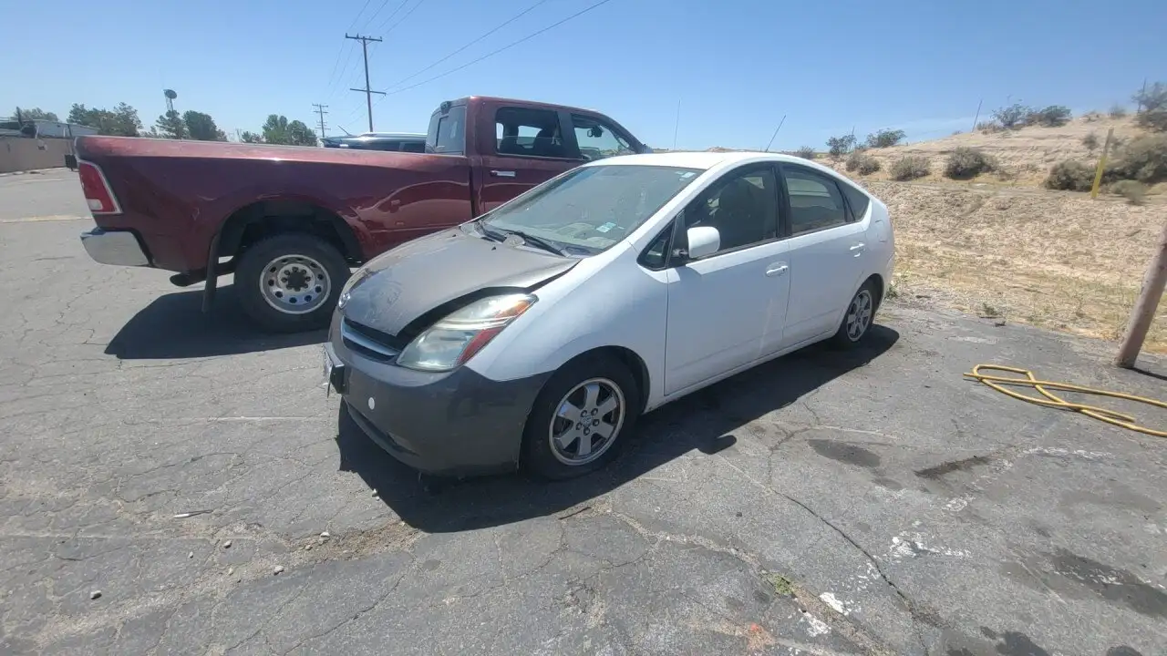Photo of 2005 Toyota Prius