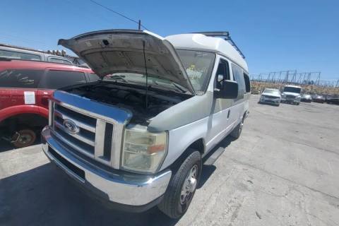 Photo of 2011 Ford E-150