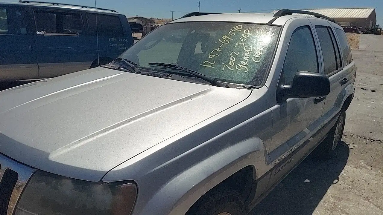 Photo of 2002 Jeep Grand Cherokee