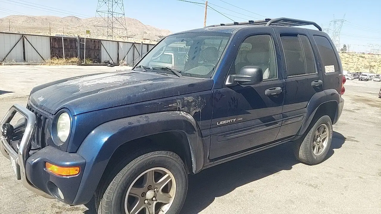 Photo of 2002 Jeep Liberty