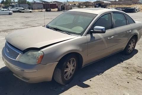Photo of 2005 Ford Five Hundred