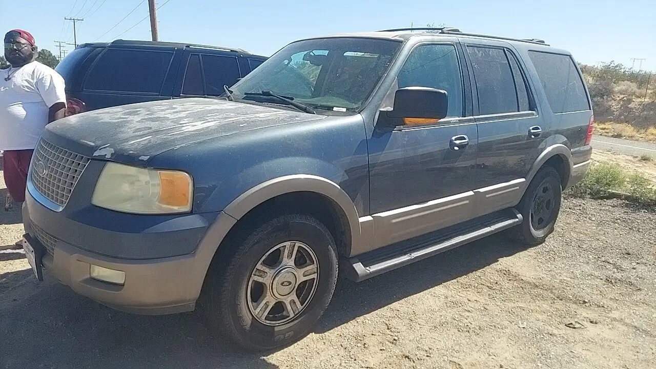Photo of 2003 Ford Expedition