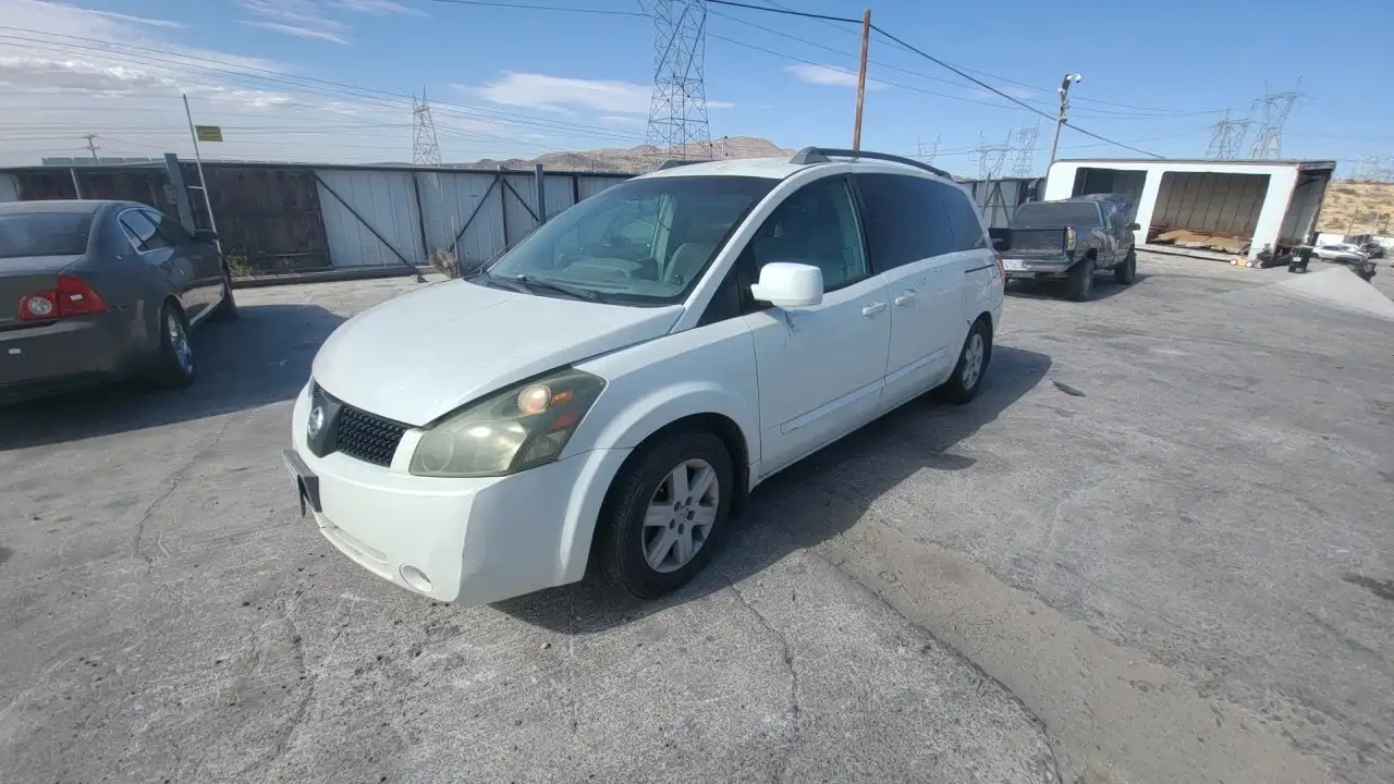 Photo of 2005 Nissan Quest