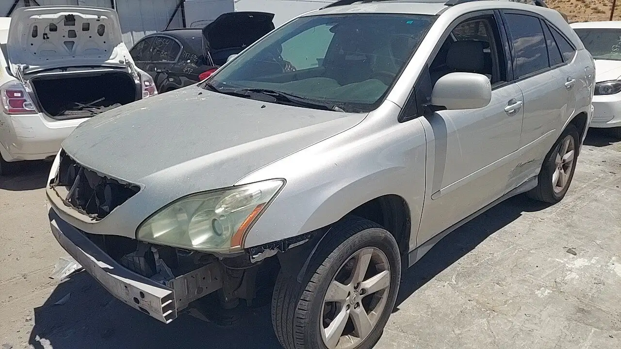 Photo of 2004 Lexus Rx330