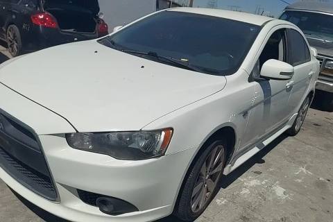 Photo of 2015 Mitsubishi Lancer