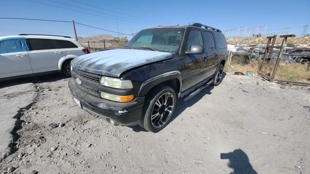 Photo of 2002 Chevrolet Suburban 1500