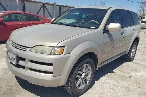 Photo of 2002 Isuzu Axiom