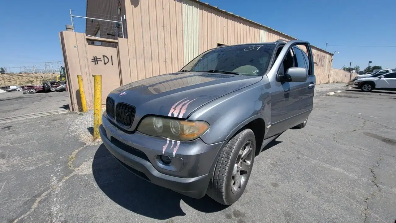 Photo of 2004 Bmw X5