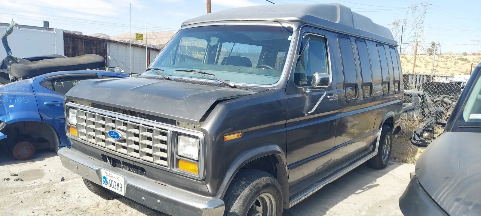 Photo of 1989 Ford E-150 Econoline