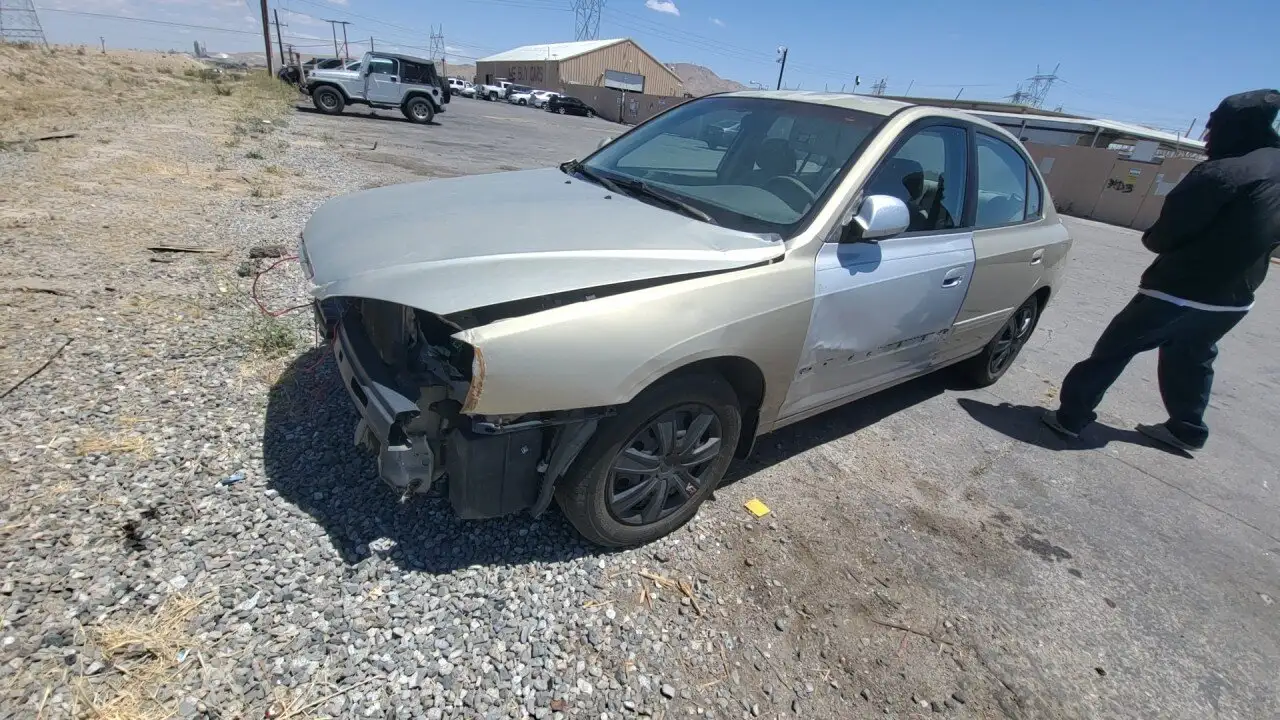 Photo of 2006 Hyundai Elantra