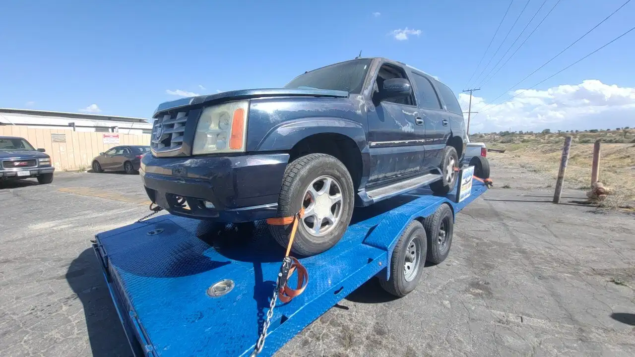 Photo of 2004 Cadillac Escalade