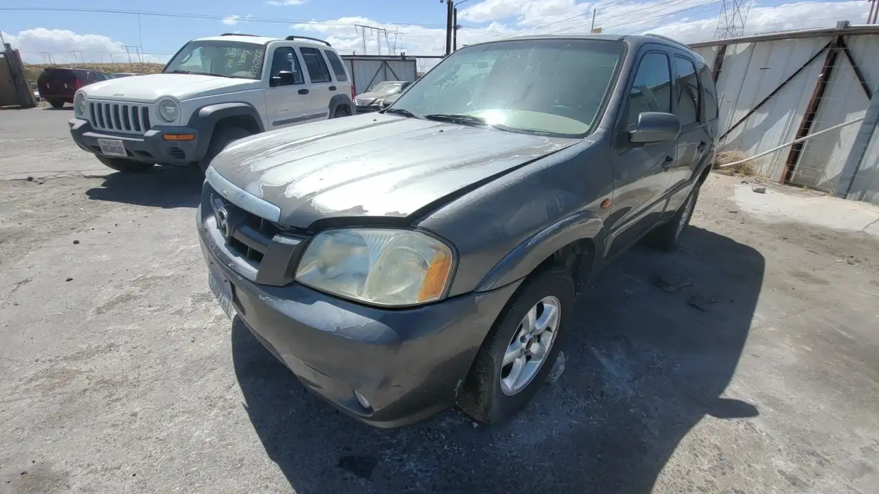 Photo of 2005 Mazda Tribute