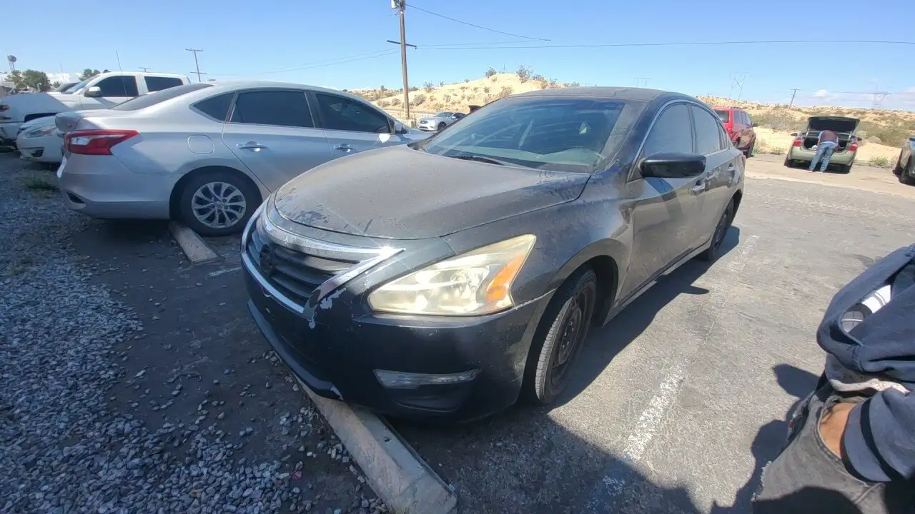 Photo of 2014 Nissan Altima