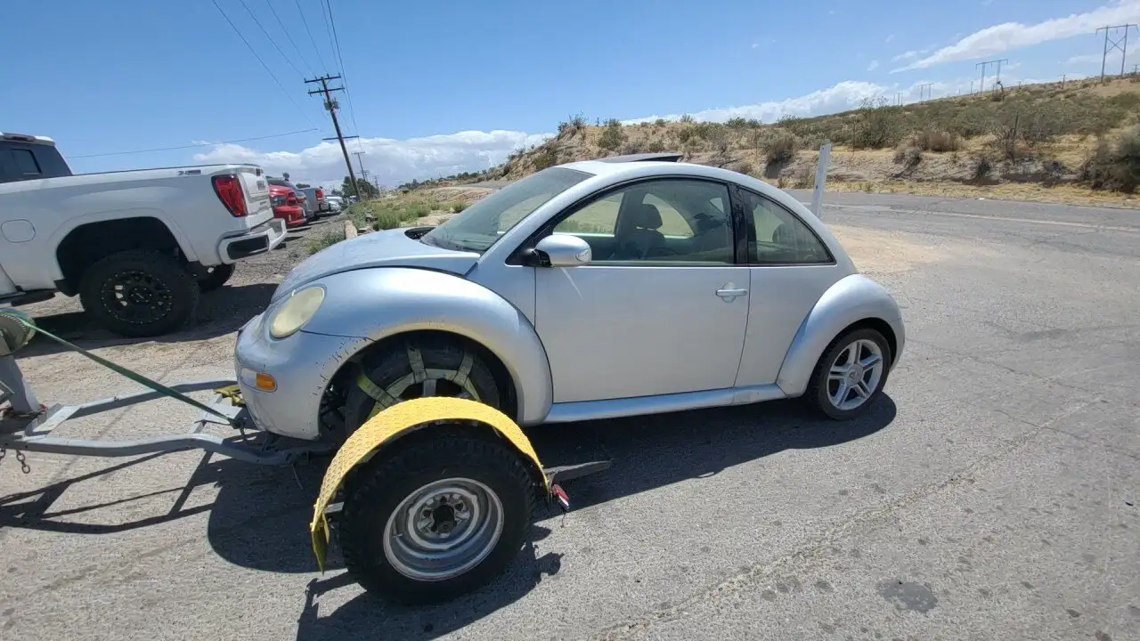 Photo of 2005 Volkswagen Beetle