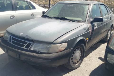 Photo of 1996 Saab 900