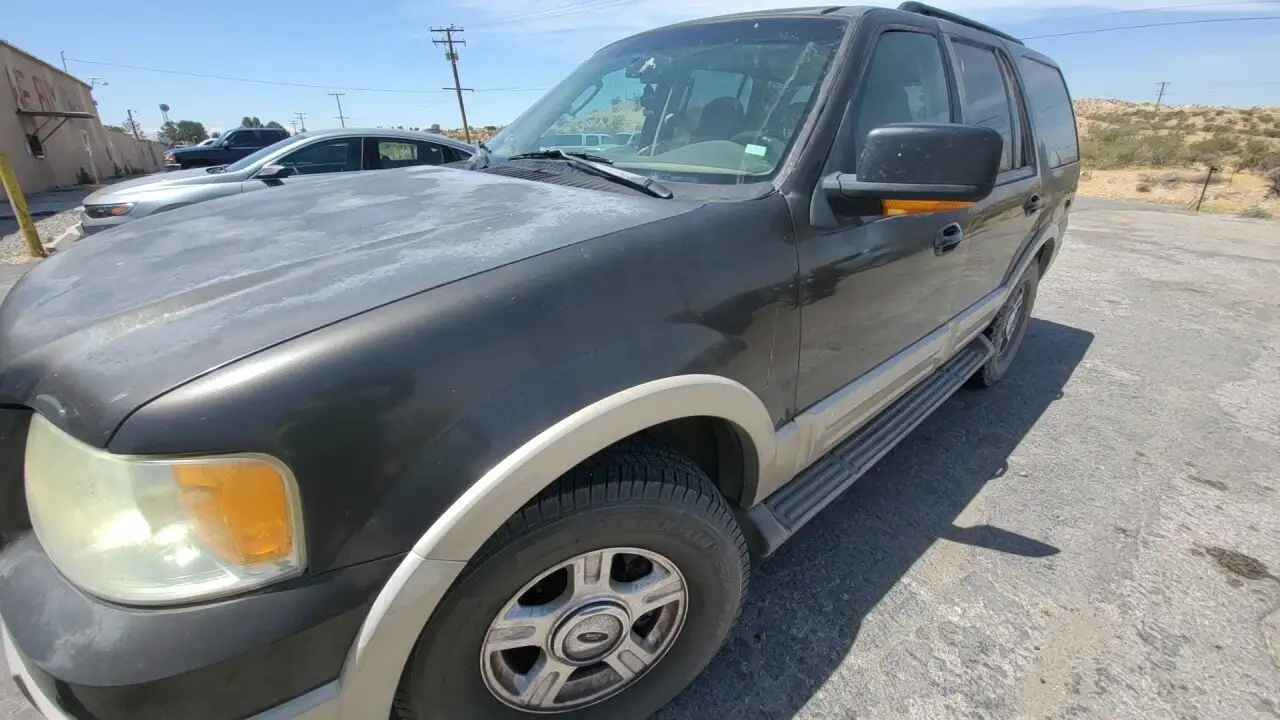 Photo of 2006 Ford Expedition