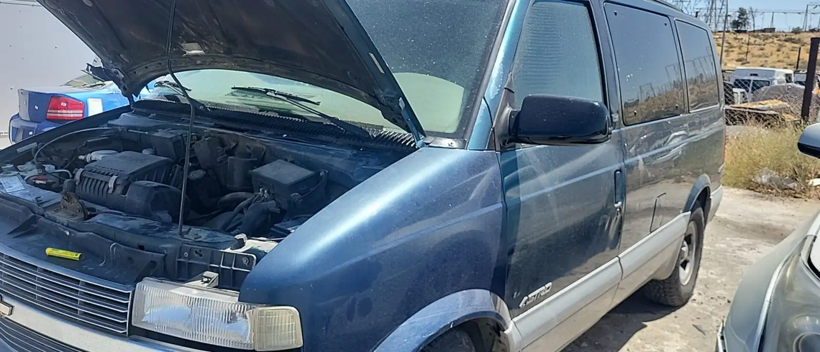 Photo of 1999 Chevrolet Astro