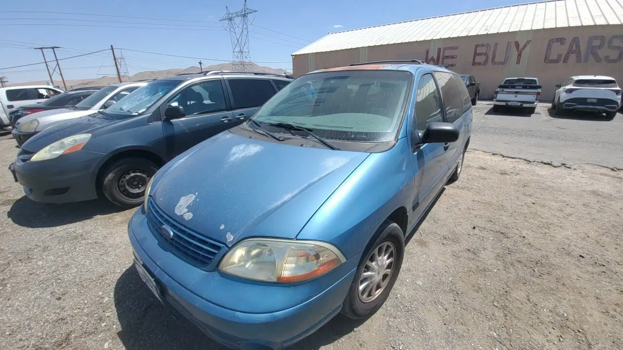 Photo of 2003 Ford Windstar