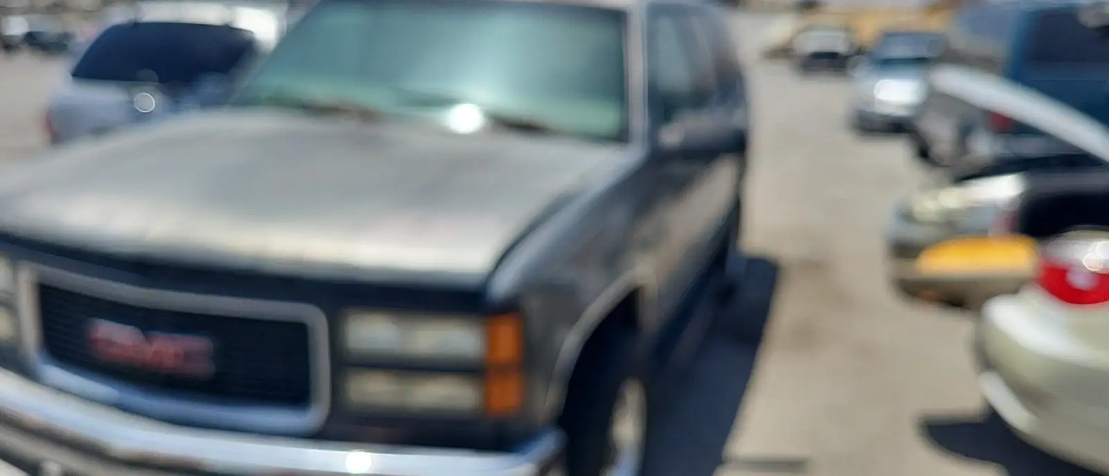 Photo of 1999 Gmc Yukon