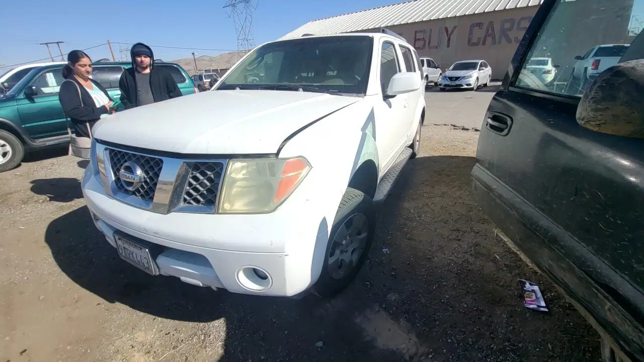 Photo of 2006 Nissan Pathfinder