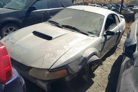 Photo of 2004 Ford Mustang