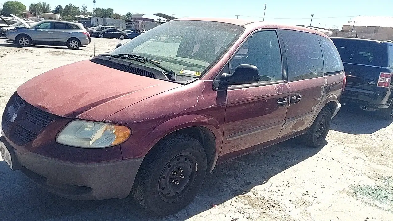 Photo of 2002 Dodge Caravan