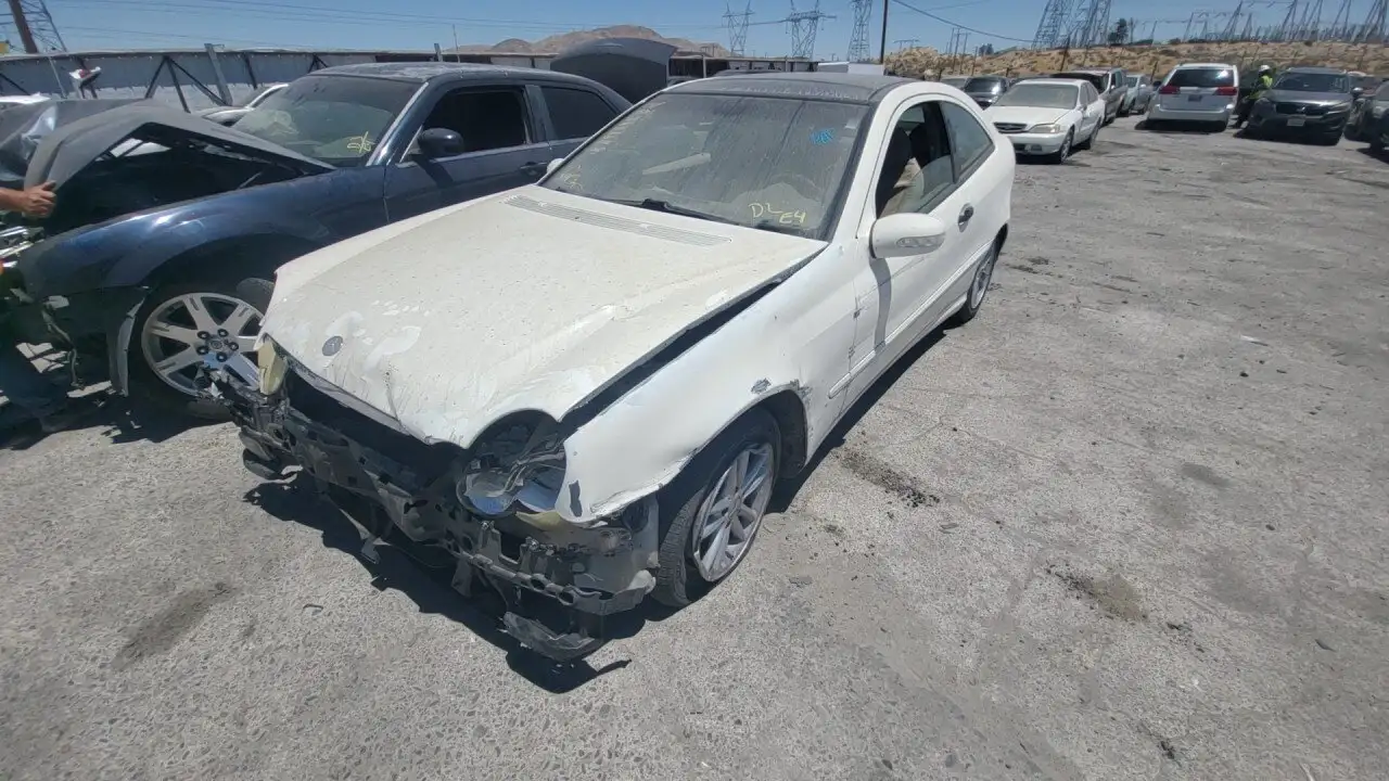 Photo of 2003 Mercedes-Benz C230