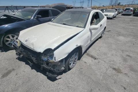 Photo of 2003 Mercedes-Benz C230