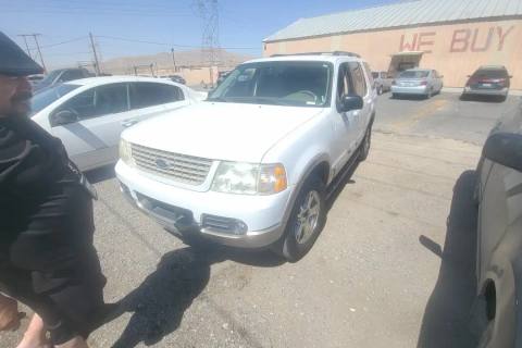 Photo of 2003 Ford Explorer