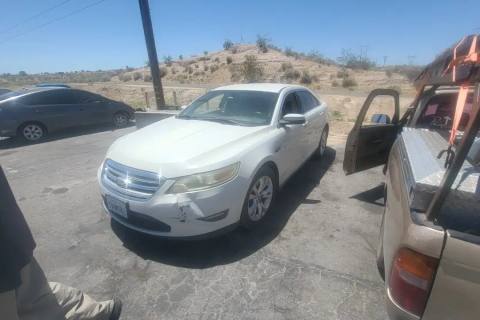 Photo of 2010 Ford Taurus