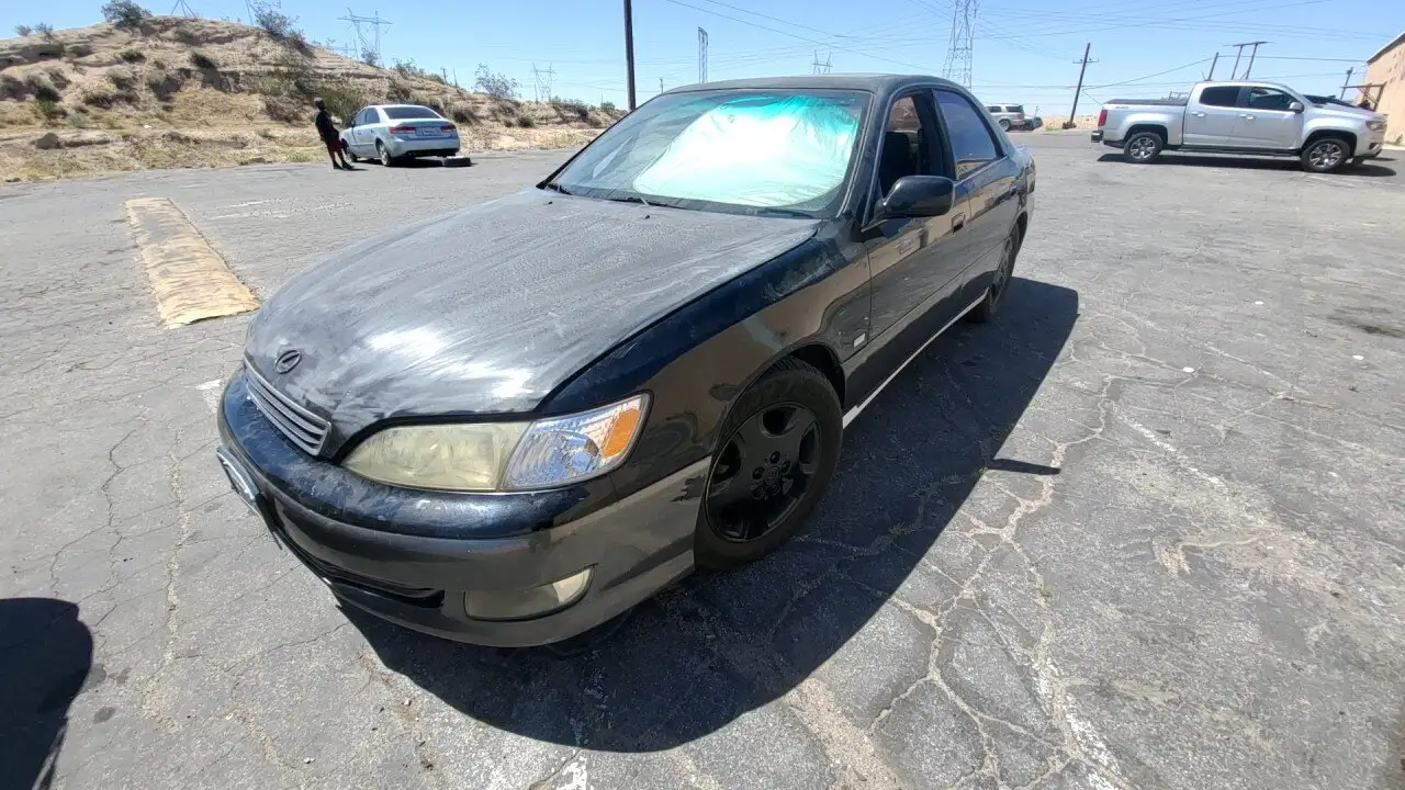 Photo of 2000 Lexus Es300