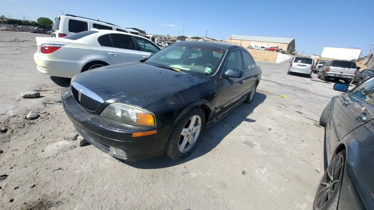 Photo of 2002 Lincoln Ls