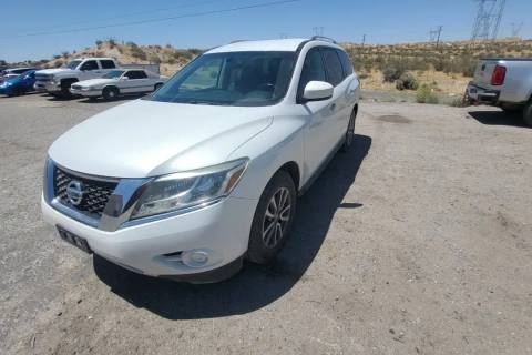 Photo of 2014 Nissan Pathfinder